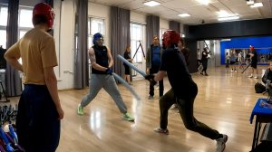 Урок кендзюцу по владению мечом катана в школе японского фехтования Katana Club в январе