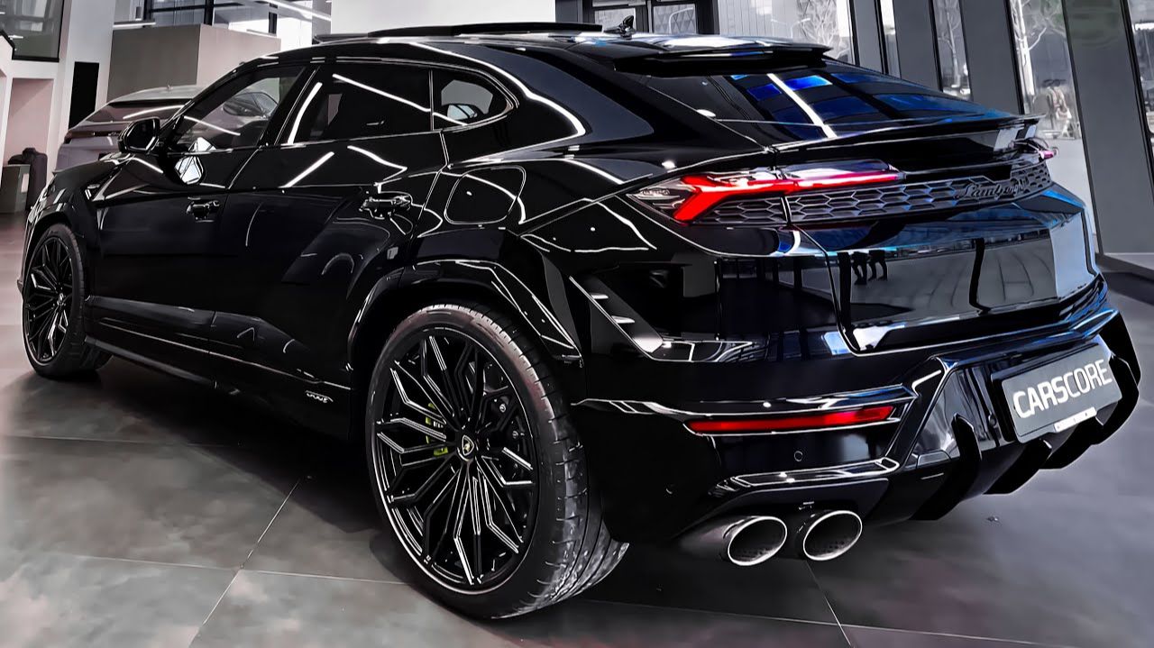 Lamborghini URUS SE Hybrid 2026 года,звук интерьер и экстерьер смотреть онлайн