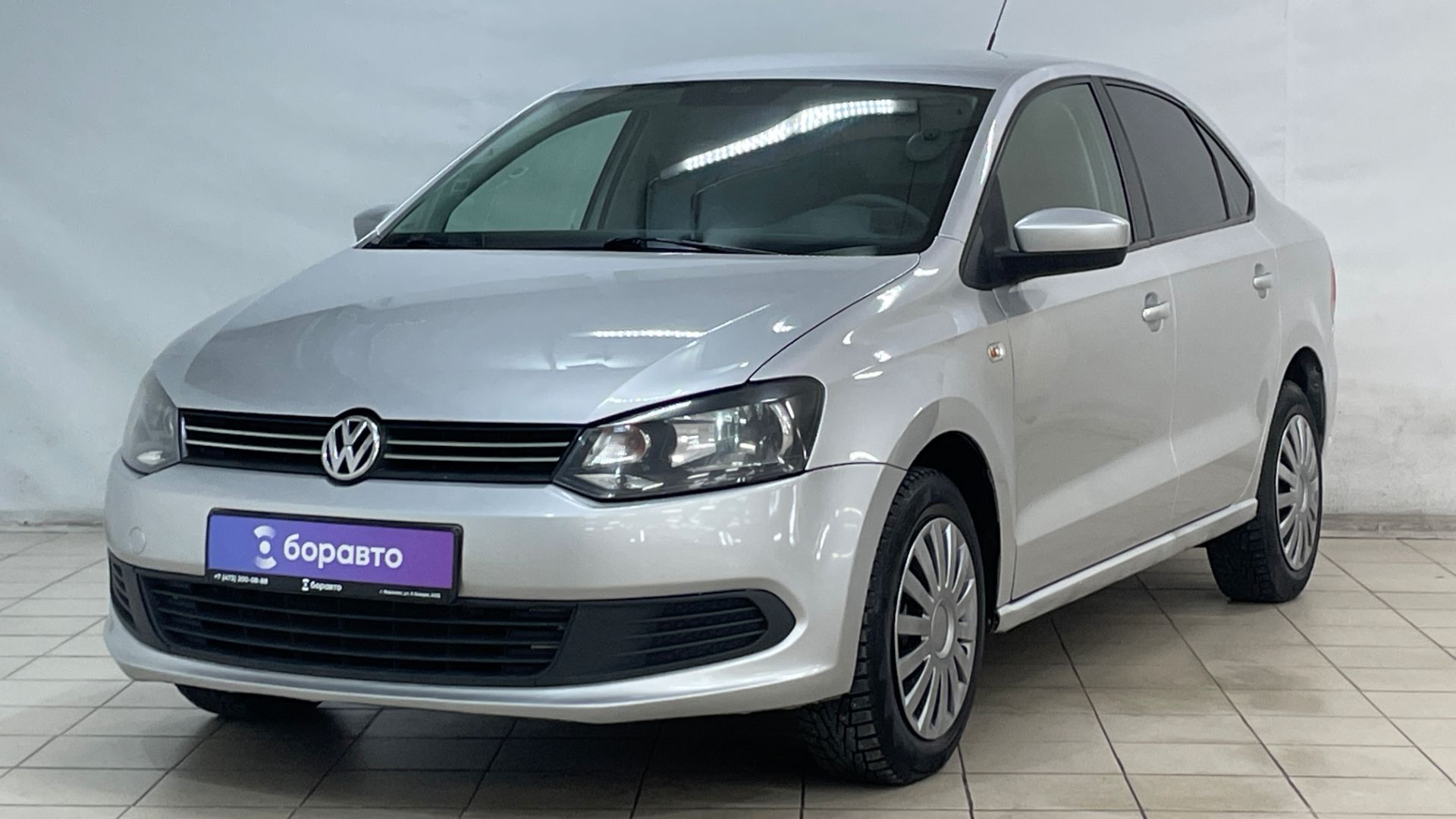 VOLKSWAGEN POLO смотреть онлайн