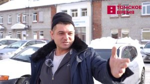 Сотрудники ГИБДД дежурят на подъезде к первой клинической больнице