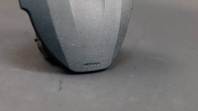 Подушка FL LADA GRANTA 2018- безопасности водителя Lada Код: 42925