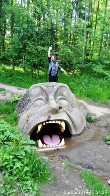 53e2b441046611f19d5f6273073b947b.mp4