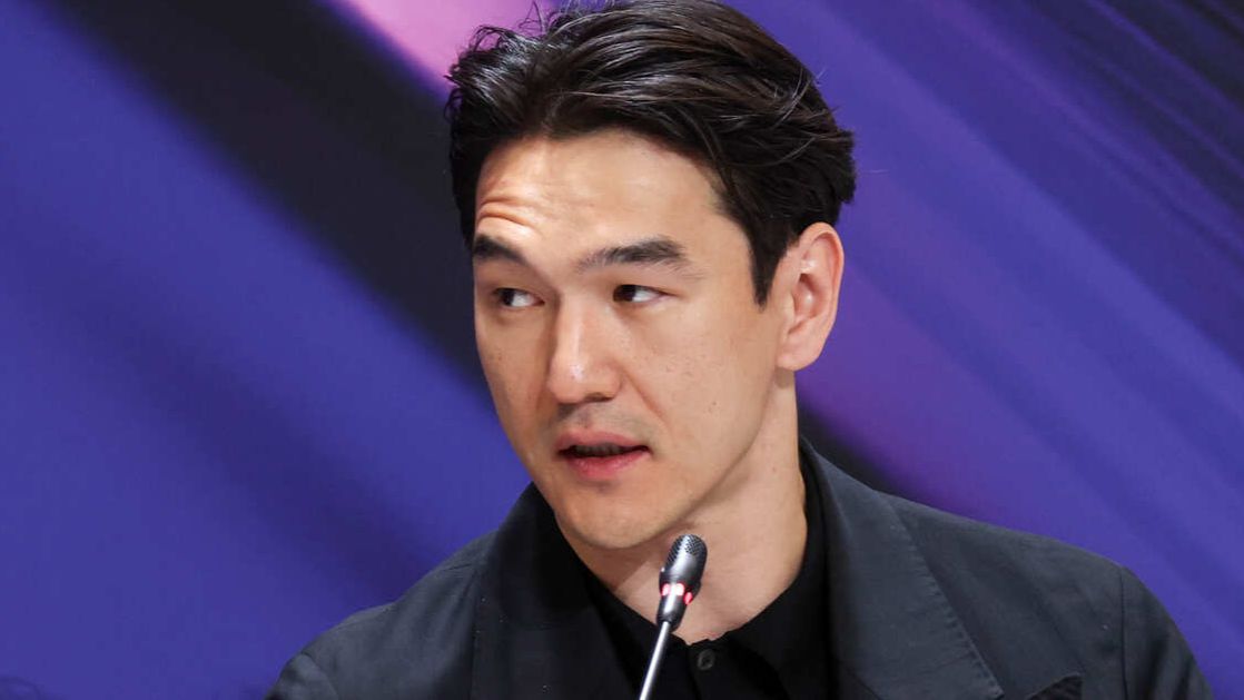 Шансы Сабурова отменить запрет на въезд в Россию крайне малы смотреть онлайн