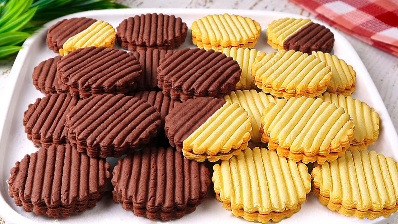 Минутное печенье к чаю! Вкуснее, чем в магазине! Простой и красивый рецепт! смотреть онлайн