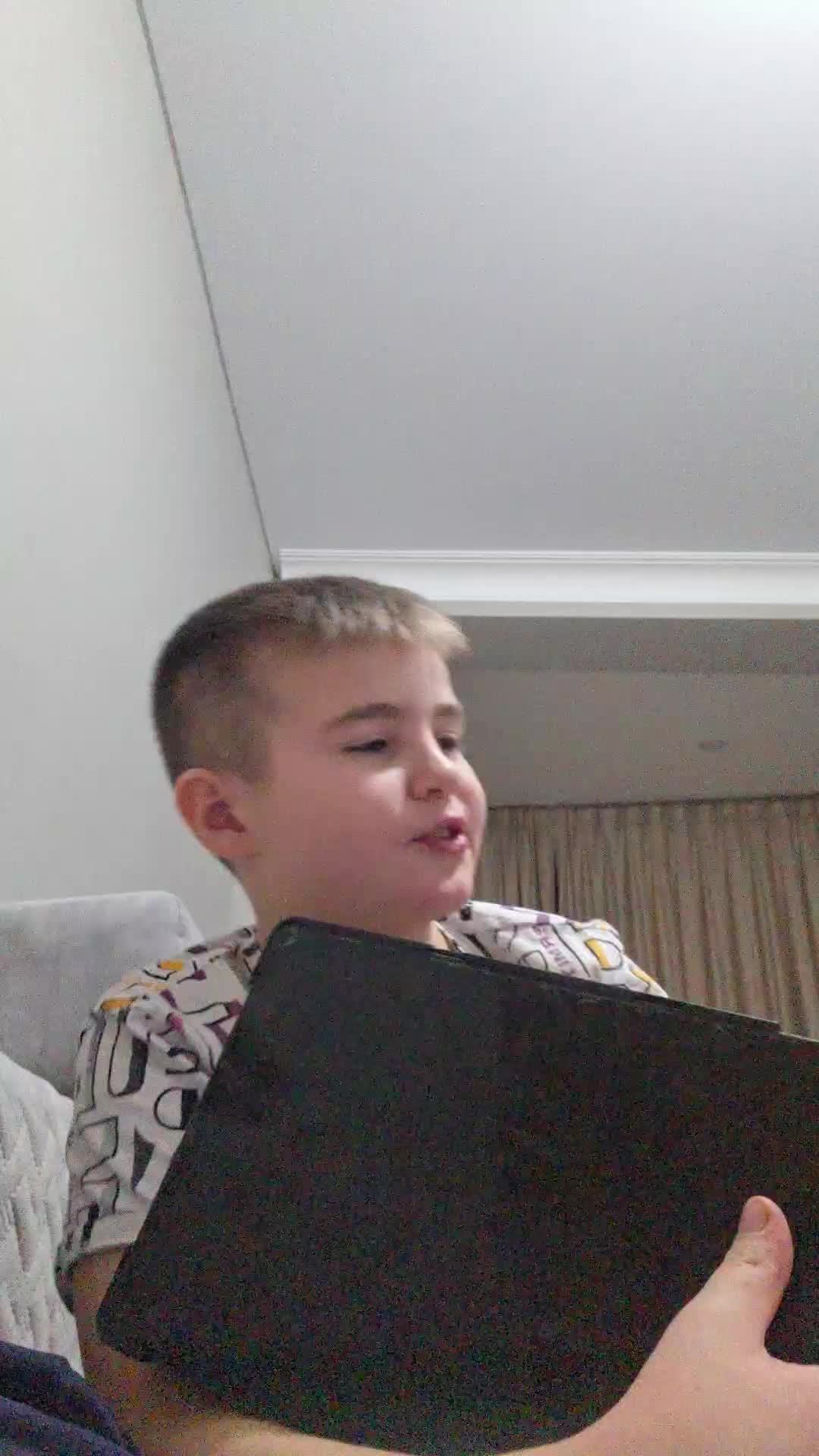 стрим смотреть онлайн