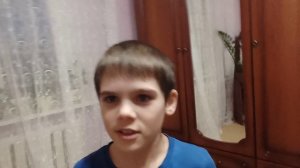 прятки в мебели