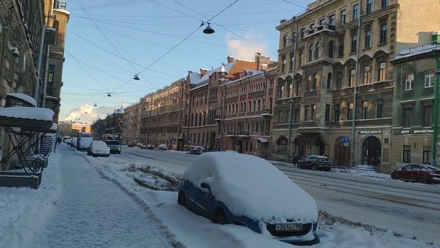 прогулка по Питеру  ,через сугробы)