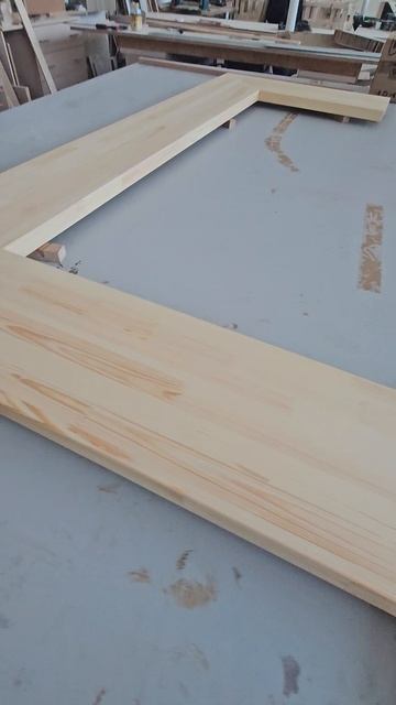 Столешка для секретаря.