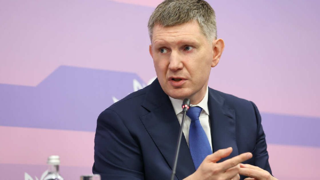 Решетников предложил сделать параллельный импорт постоянным механизмом смотреть онлайн