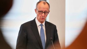 Лавров назвал действия Мерца подготовкой Германии к войне