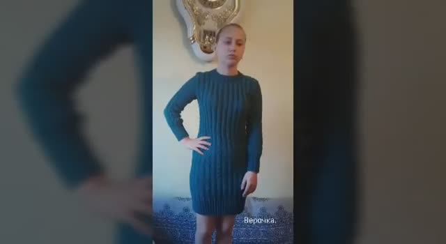 Платье спицами на подростка 42 размера. смотреть онлайн