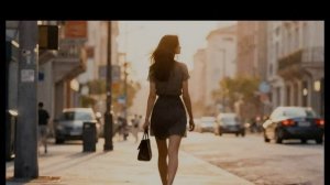 VELVET EWEARING GLOW.