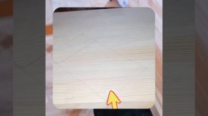 1000048101.mp4 (Собака наблюдает за устройством лестницы на 2 этаж в доме А-фрейм)