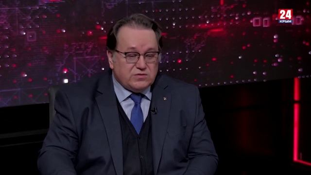 Интервью 24. Олег Лобов. Выпуск 08.02.26 смотреть онлайн