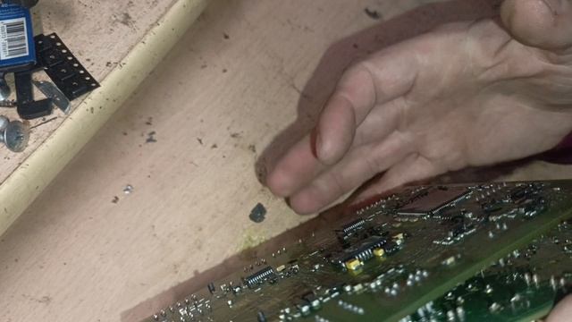 Renault Fluence Ремонт BSM (Блок предохранителей под капотом) Главное реле смотреть онлайн