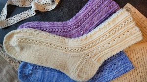 Приглашаю на Совместник, будем вязать ажурные носочки / Морозные узоры.