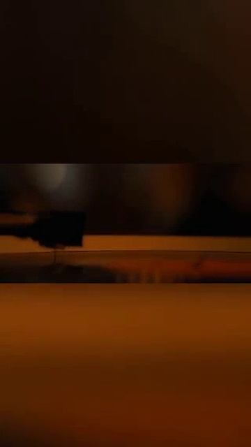 Что здесь делаешь охрана