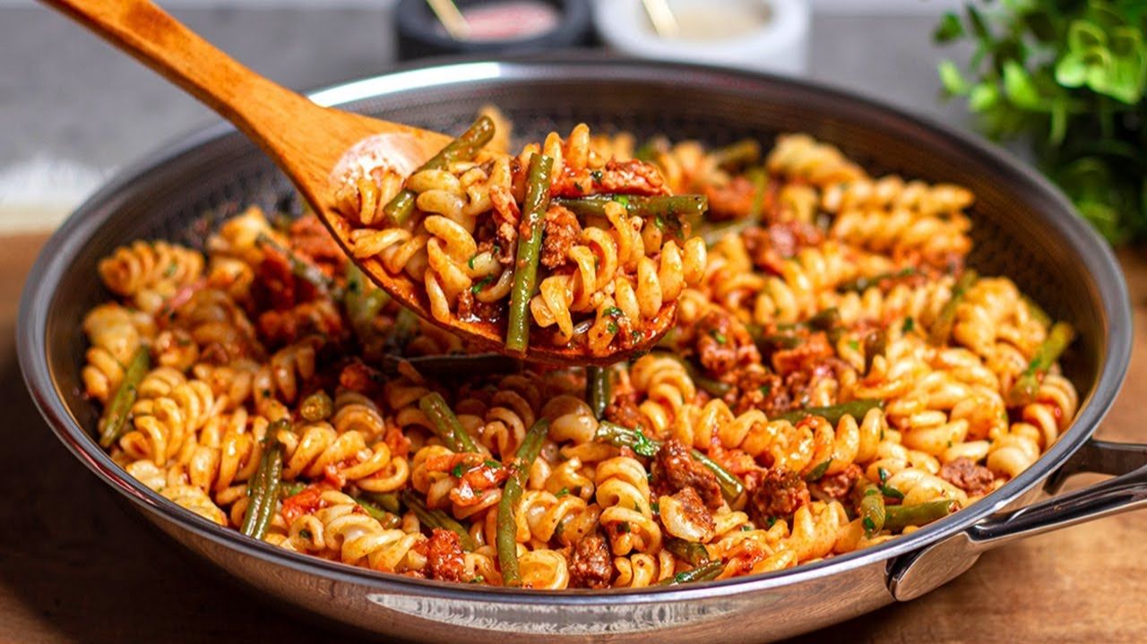 Вкуснее, чем макароны по-флотски, просто добавьте это к фаршу! Таких вкусных макарон я еще не ела! смотреть онлайн