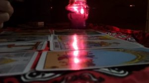 Таро расклад  - Что уйдёт, что придёт.