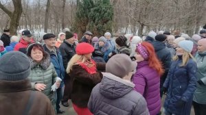 Когда звучит эта песня, то ... "ТАНЦУЮТ ВСЕ"!!! ПРОСТО ОГОНЬ!