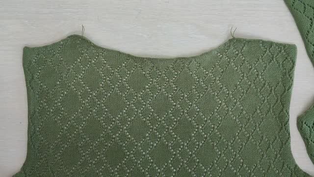 Полезный лайфхак при частичном вывязывании горловины смотреть онлайн