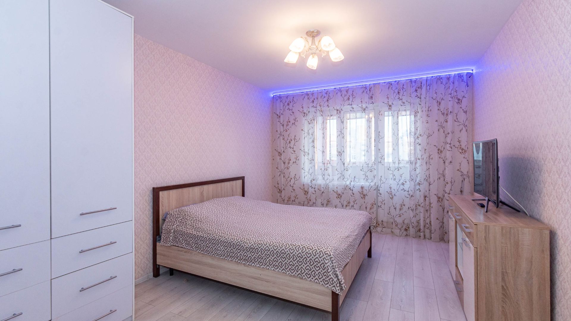 21-я Амурская улица, 35 смотреть онлайн