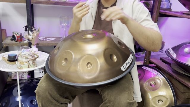 Kurd D Mini  компактный размер глубокий характер