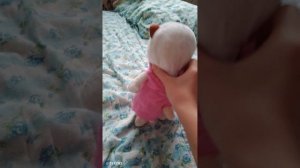 Милка и Вика на гимнастике