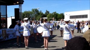 Выступление Барабанщиц