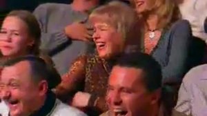 Встал и склеил мне меч.