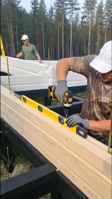 Первые венцы — старт брусового дома