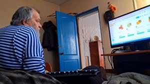 Пенсионеру тяжело стало ходить в магазины Заказываем доставку и удивляемся ценам