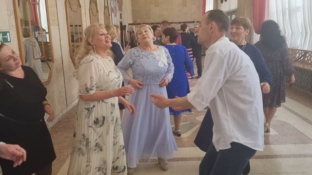 1000032337.mp4 смотреть онлайн