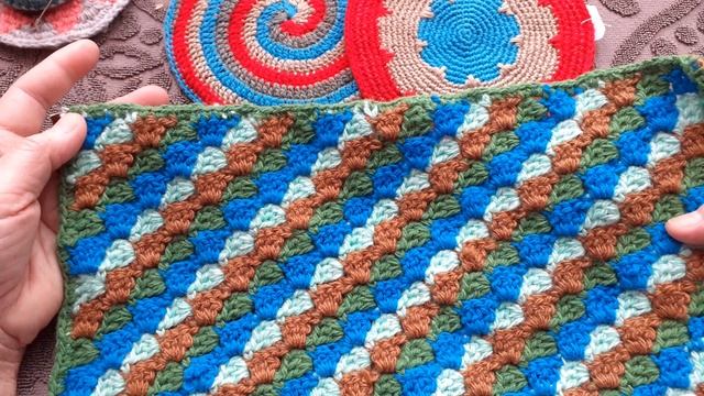 Что связать из остатков пряжи. смотреть онлайн