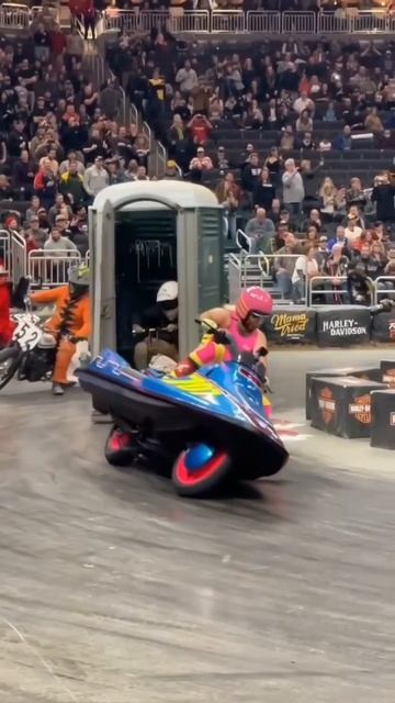 На такое шоу я бы сходил