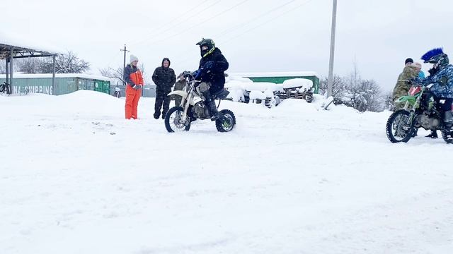 Мотодело тренировка зима без шипов