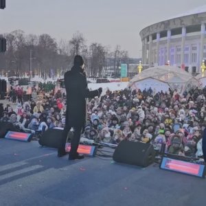От Ярослава... "Привет, родные!   Очень приятно было увидеть вчера всех, кто пришел в Лужники..."