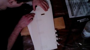 №132- Приклеиваю шторки рулей высоты.