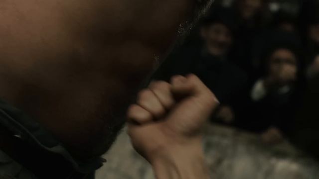 Дедукция в кулачном бою. Шерлок Холмс 2009.