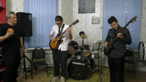 Иванов Арсений Тихо как на восходе солнца