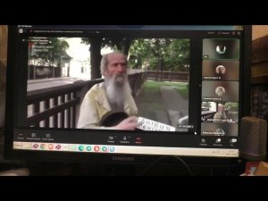 Дар книг на  ул. Розенберга в Вентспилсе и в Риге