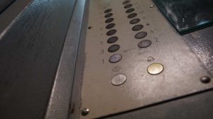 Мужчина пострадал при падении лифта с девятого этажа в Подмосковье