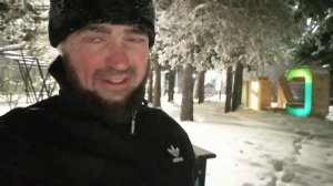 Кардио тренировка Бег по парку зимой, раннее утро 20260106073747