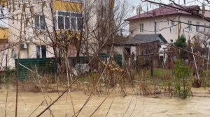 В Сочи сработали сирены из-за опасного подъема уровня воды в реке Херота