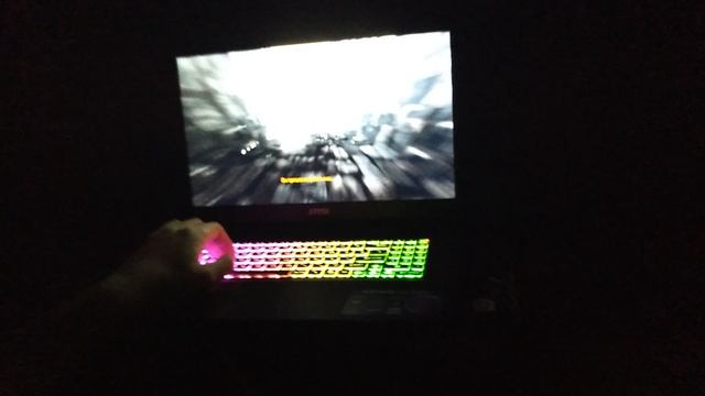 Идём по исчезающим коридорам в видеоигре Метро 2033 смотреть онлайн