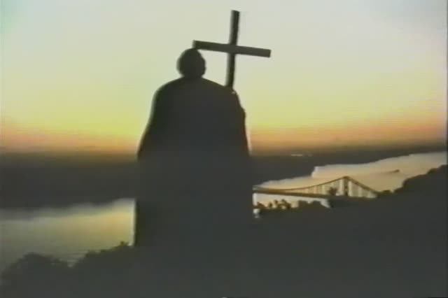 Храм смотреть онлайн