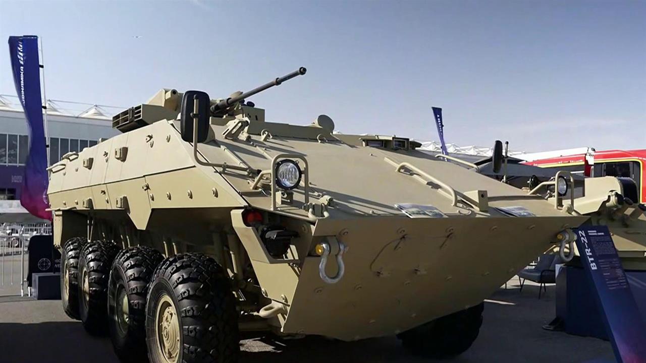 В Эр-Рияде открылся крупнейший в мире смотр военной техники. смотреть онлайн