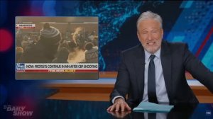 Джон Стюарт (Daily Show) о ситуации в Миннесоте