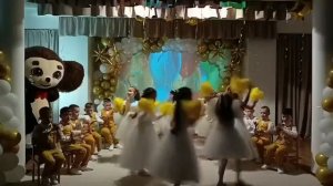 Ложки + Помпоны