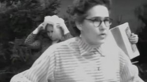 Работа кипит в московском телецентре, 1958